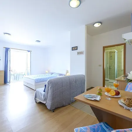 Red Coral Apartamento *